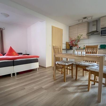 Appartement Doesjes Huis ناومبورغ المظهر الخارجي الصورة