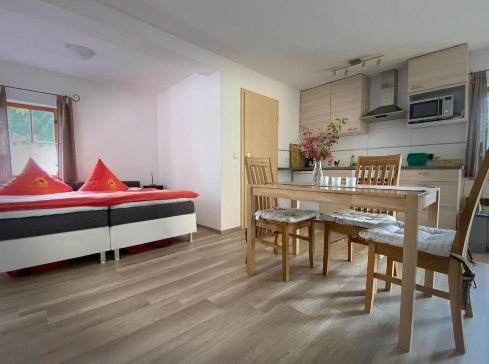 Appartement Doesjes Huis ناومبورغ المظهر الخارجي الصورة